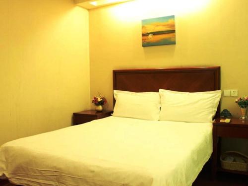 Imagen de la habitación del Hotel Greentree Alliance Shanghai Hongqiao Railway Stati. Foto 6