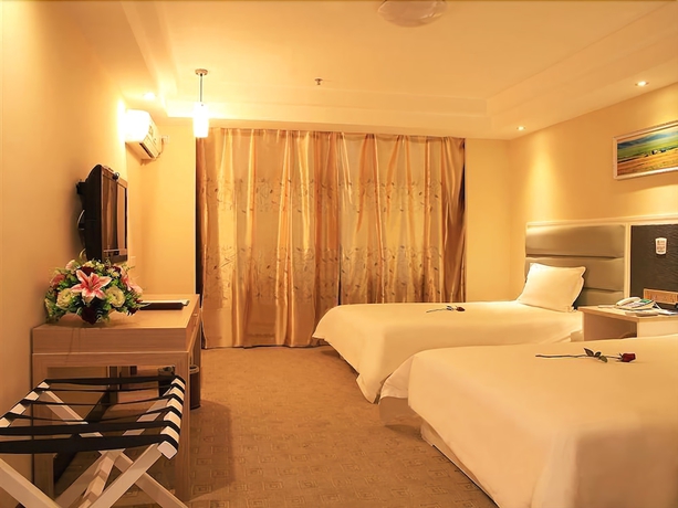 Imagen de la habitación del Hotel Greentree Alliance Shenzhen Huanan Town Xidamen. Foto 11