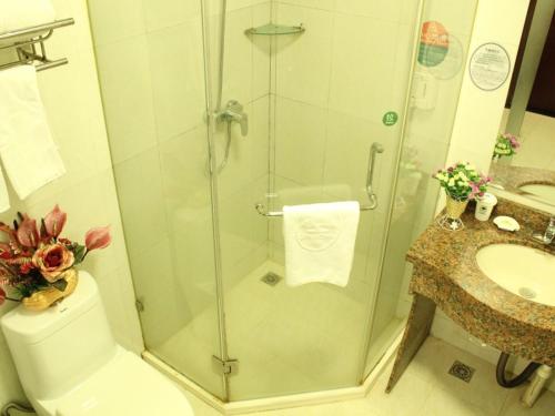 Imagen general del Hotel Greentree Alliance Zhoushan Shenjiamen Duntou Wharf. Foto 1
