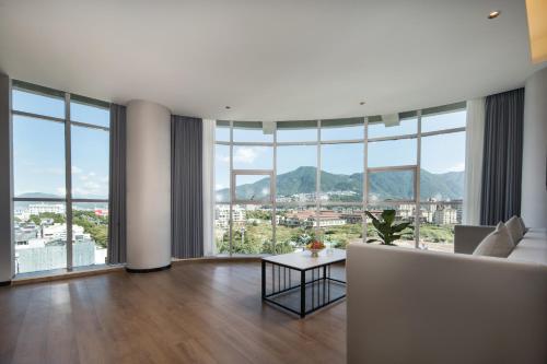 Imagen general del Hotel Greentree Eastern Tengchong. Foto 10