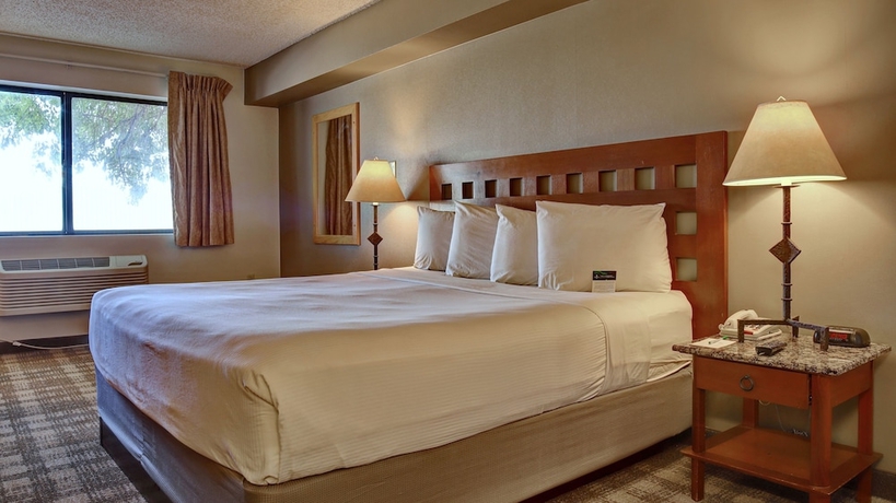 Imagen de la habitación del Hotel Greentree Inn Albuquerque. Foto 4