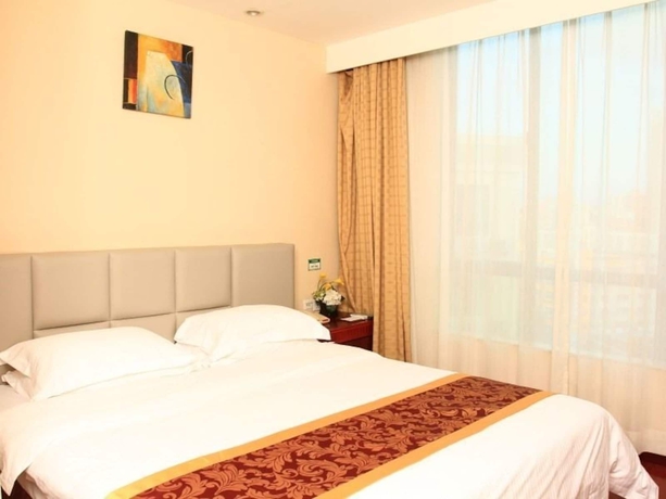 Imagen de la habitación del Hotel Greentree Inn Guangdong Shenzhen Buji Long Dragon. Foto 3