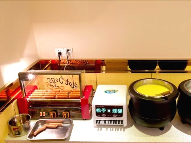 Imagen del bar/restaurante del Hotel Greentree Inn Guangdong Shenzhen Dongmen Business. Foto 5