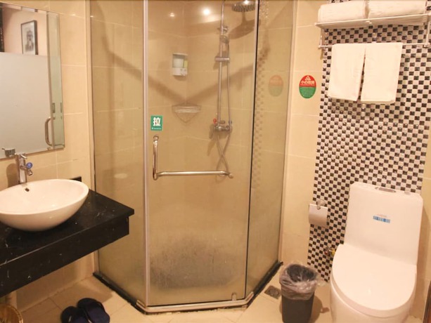 Imagen de la habitación del Hotel Greentree Inn Huangshan Tangkou Town Scenic Spot South Gate Transfer Center. Foto 18