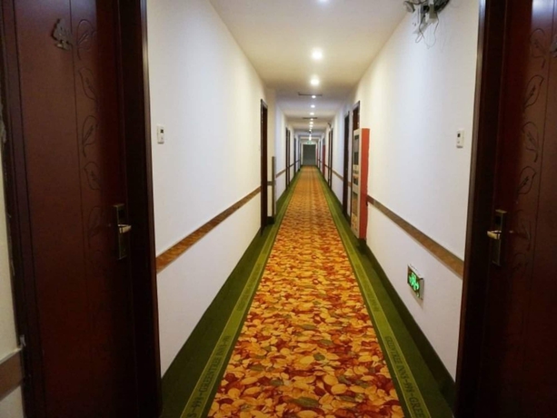 Imagen de los interiores del Hotel Greentree Inn Jiangsu Suzhou Wujiang Tongli Expres. Foto 17