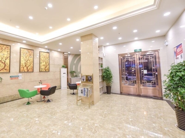 Imagen de los interiores del Hotel Greentree Inn Kaifeng Jinming Plaza Business. Foto 17