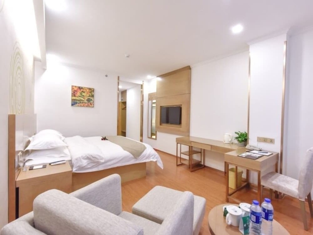 Imagen de la habitación del Hotel Greentree Inn Kaifeng Jinming Plaza Business. Foto 14