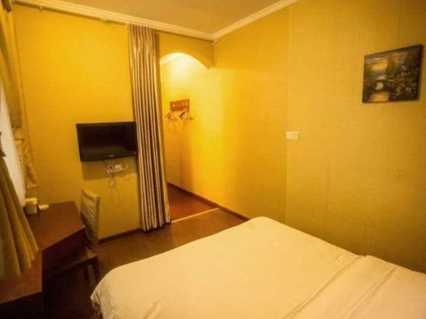 Imagen de la habitación del Hotel Greentree Inn Nanjing China Gate Subway Station Express. Foto 8