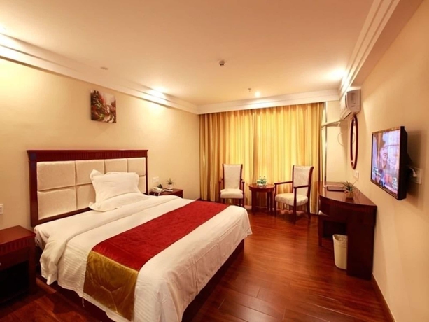 Imagen de la habitación del Hotel Greentree Inn Sanya Jiyang Dist Yalongwan Yingbin Ave. Foto 10
