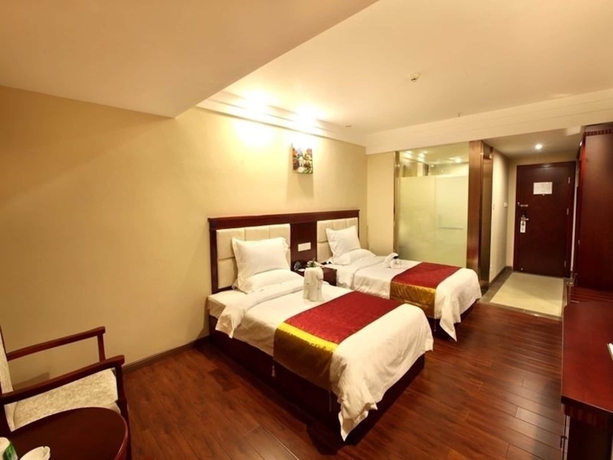 Imagen de la habitación del Hotel Greentree Inn Sanya Jiyang Dist Yalongwan Yingbin Ave. Foto 12