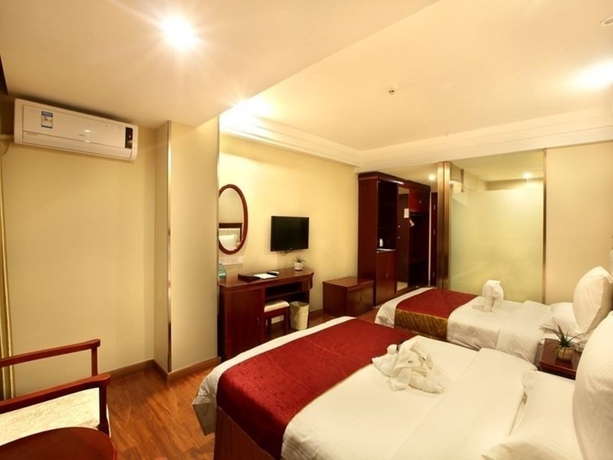 Imagen de la habitación del Hotel Greentree Inn Sanya Jiyang Dist Yalongwan Yingbin Ave. Foto 13