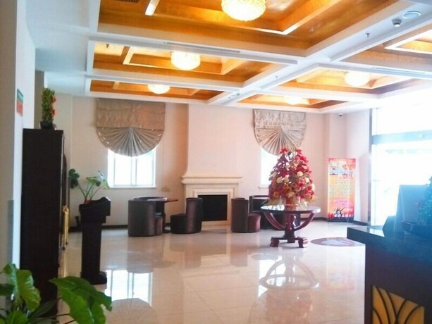 Imagen de los interiores del Hotel Greentree Inn Shanghai Changxing Island Yuansha Bu. Foto 17