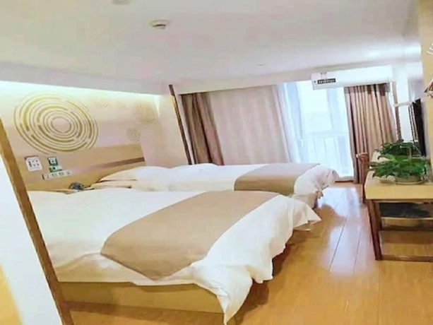 Imagen de la habitación del Hotel Greentree Inn Shanghai Minxing Beiqiao Station Express. Foto 8