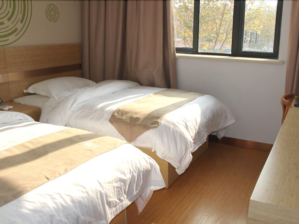 Imagen de la habitación del Hotel Greentree Inn Shanghai Minxing Beiqiao Station Express. Foto 18