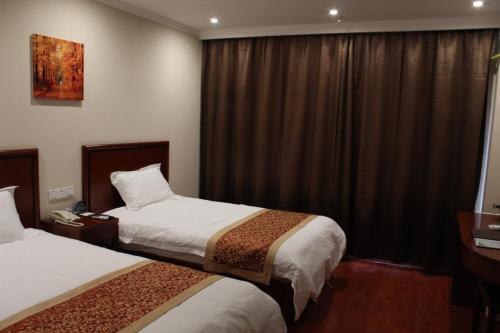 Imagen de la habitación del Hotel Greentree Inn Shanghai Songjiang Wanda Plaza Rongm. Foto 8