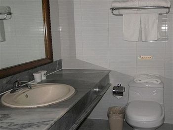 Imagen de los interiores del Hotel Greentree Inn Su Zhou Yangyuxiang. Foto 14
