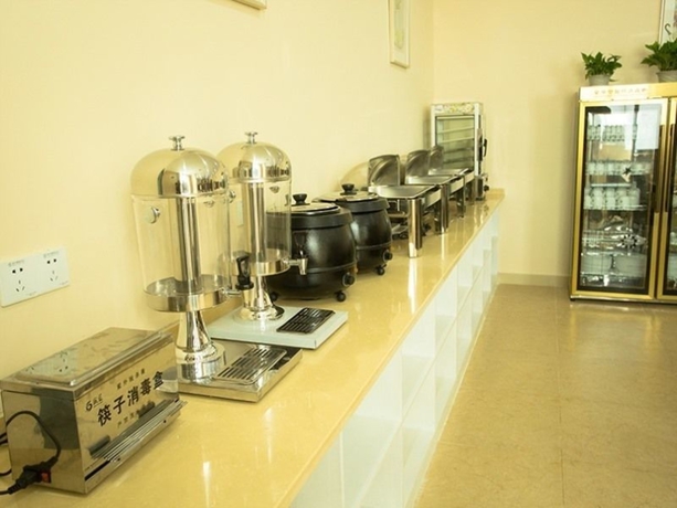 Imagen del bar/restaurante del Hotel Greentree Inn Suzhou International Film City South Jinshan Road Express. Foto 5