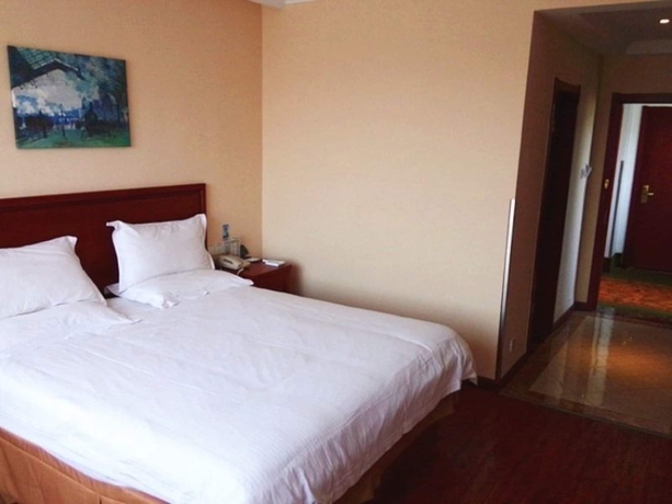 Imagen de la habitación del Hotel Greentree Inn Suzhou Kunshan High Speed Rail Station Hengshan Road Express. Foto 14
