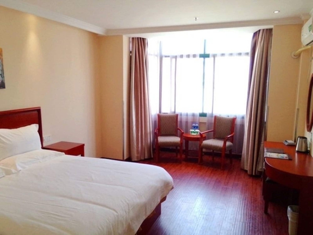 Imagen de la habitación del Hotel Greentree Inn Suzhou Kunshan High Speed Rail Station Hengshan Road Express. Foto 16