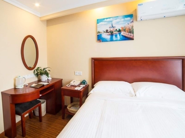 Imagen de la habitación del Hotel Greentree Inn Suzhou Kunshan Paris Spring Express. Foto 10