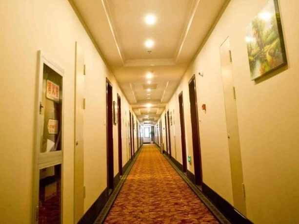 Imagen de los interiores del Hotel Greentree Inn Suzhou Kunshan Pl Xinxing Rd Express. Foto 15