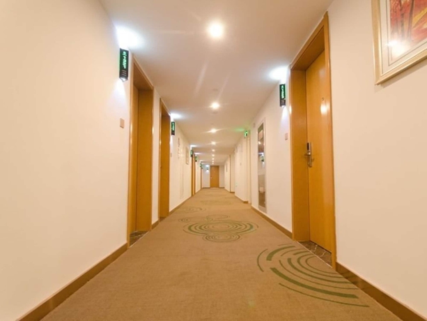Imagen de los interiores del Hotel Greentree Inn Suzhou North Zhongshan Road Weiye Yingchun Plaza Business. Foto 15