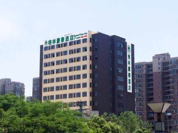 Imagen de los exteriores del Hotel Greentree Inn Suzhou North Zhongshan Road Weiye Yingchun Plaza Business. Foto 14