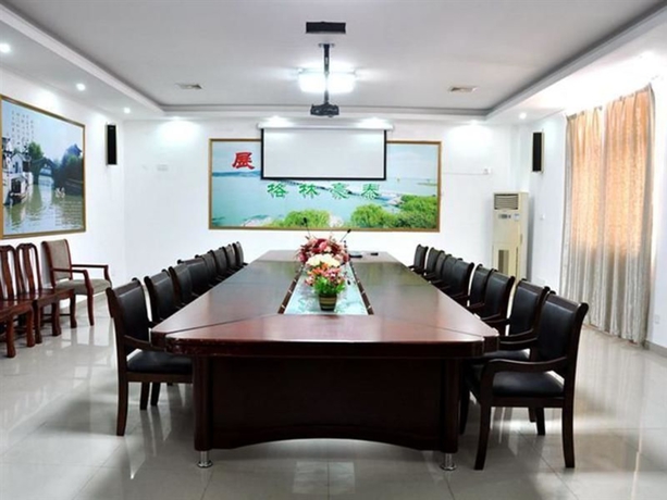 Imagen de los interiores del Hotel Greentree Inn Suzhou Wangting Zhanwang Business. Foto 16