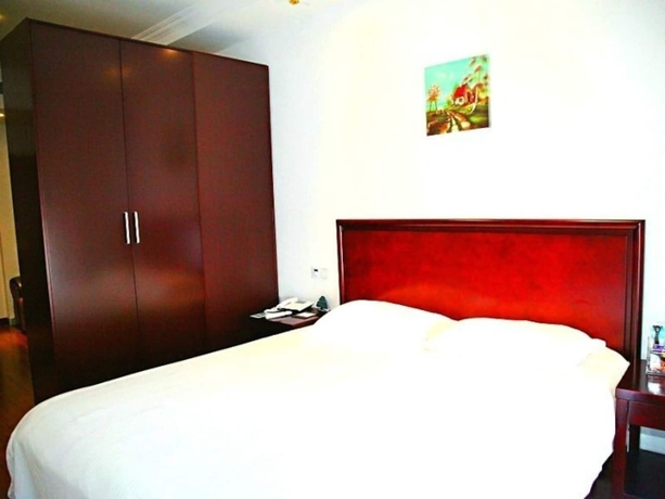 Imagen de la habitación del Hotel Greentree Inn Suzhou Zhangjiagang Daxin Town Pingbei Road Express. Foto 12