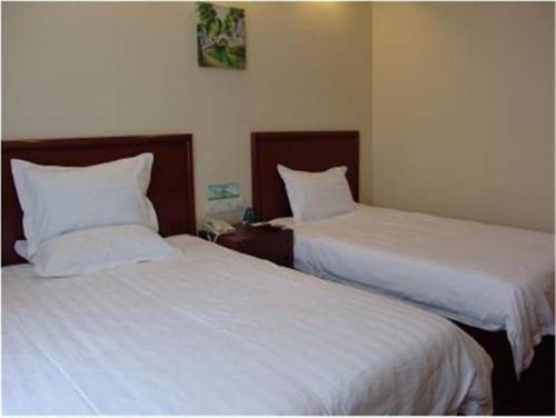 Imagen de la habitación del Hotel Greentree Inn Tianjin Huayuan Subway Station Guiyu. Foto 4