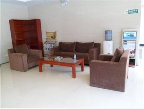 Imagen de la habitación del Hotel Greentree Inn Tianjin Huayuan Subway Station Guiyu. Foto 5