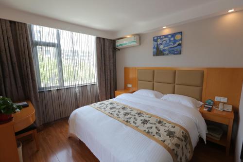Imagen de la habitación del Hotel Greentree Inn Xuzhou Western 3rd Ring Road Xiyuan Express. Foto 5