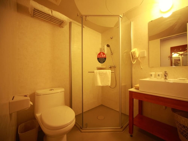 Imagen de la habitación del Hotel Greentree Inn Yantai Longkou East Bus Station Shell. Foto 14