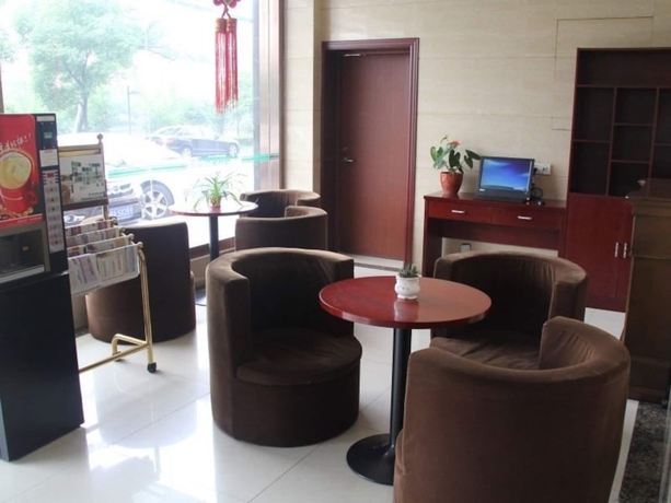 Imagen de los interiores del Hotel Greentree Inn Zhangjiagang Jinfeng Town Xintiandi Express. Foto 15