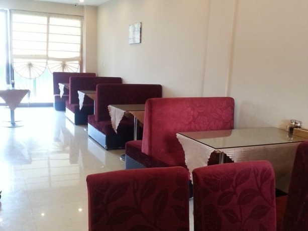 Imagen del bar/restaurante del Hotel Greentree Inn Zhejiang Ningbo East Bus Station Express. Foto 3