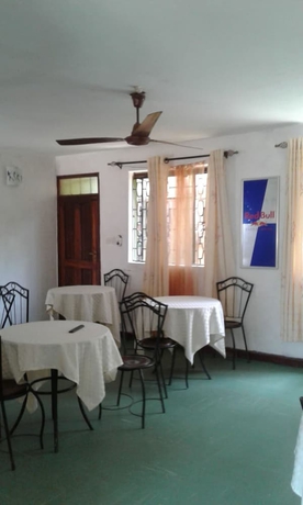 Imagen del bar/restaurante del Hotel Greenview Guest House. Foto 6