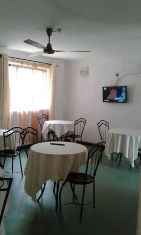Imagen del bar/restaurante del Hotel Greenview Guest House. Foto 7