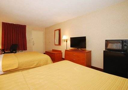 Imagen de la habitación del Hotel Greenville Inn & Suites. Foto 3