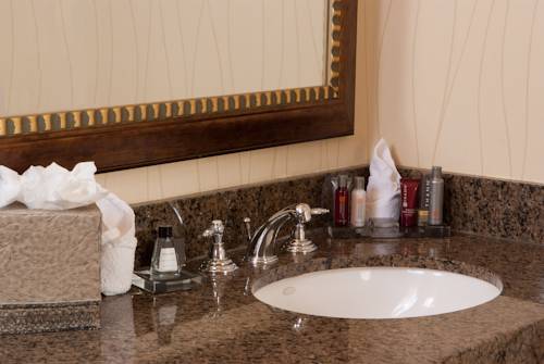 Imagen de la habitación del Hotel Greenville Marriott. Foto 3