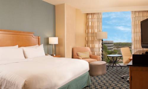 Imagen de la habitación del Hotel Greenville Marriott. Foto 5