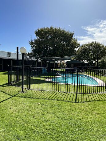 Imagen general del Hotel Greenways Holiday Units. Foto 12