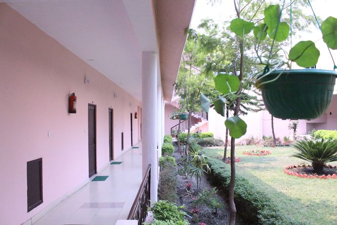 Imagen de los interiores del Hotel Greenwood, Bhimtal. Foto 18