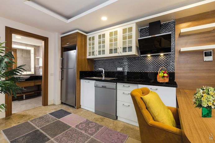 Imagen de la habitación del Hotel Greenwood Suites Resort. Foto 9