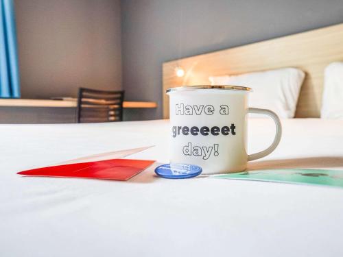 Imagen de la habitación del Hotel Greet Bordeaux Aeroport. Foto 18