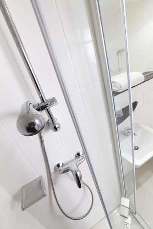 Imagen de la habitación del Hotel Greet Bourg-en-Bresse Sud Montagnat. Foto 9