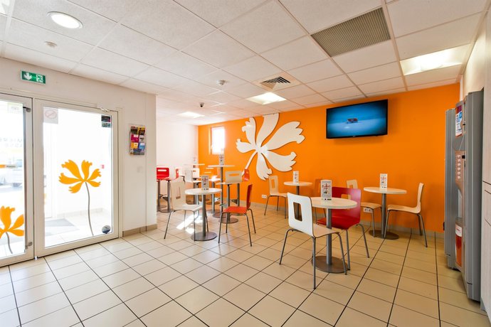 Imagen de los interiores del Hotel Greet Bourg-en-Bresse Sud Montagnat. Foto 20