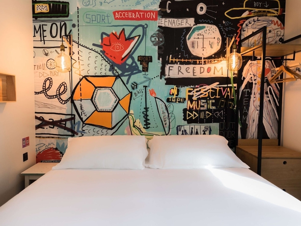 Imagen de la habitación del Hotel Greet Brest Aéroport. Foto 9