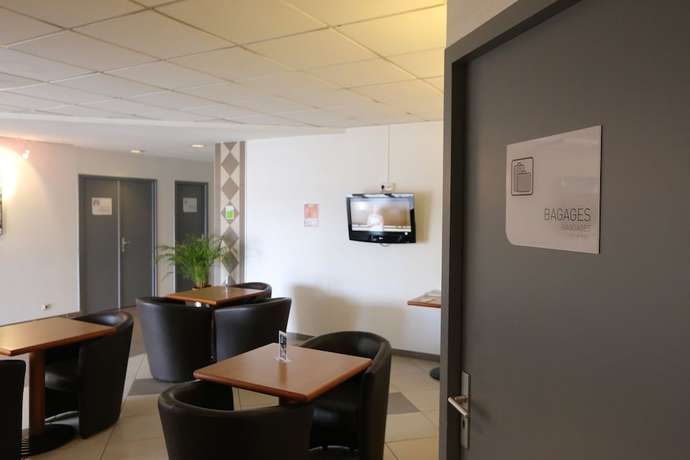 Imagen de los interiores del Hotel Greet Castres Saïx. Foto 15