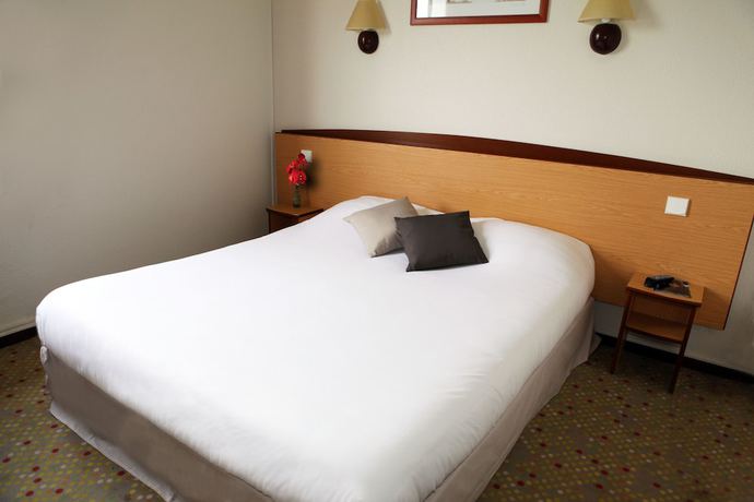 Imagen de la habitación del Hotel Greet Castres Saïx. Foto 8