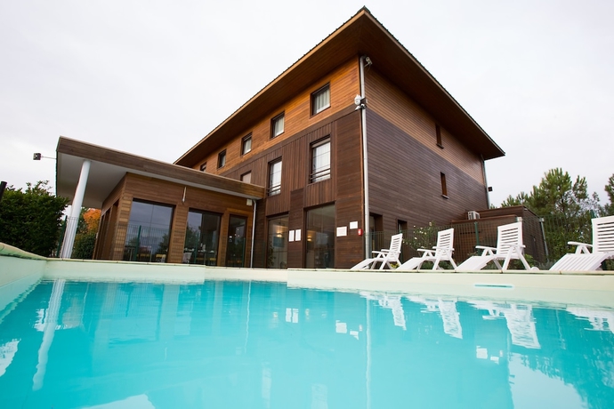 Imagen de la piscina del Hotel Greet Le Teich Bassin d'Arcachon. Foto 16